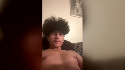 dannyzavala136 online show from December 14, 5:35 am