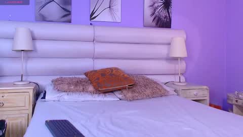 dante_flamee online show from April 28, 12:09 pm