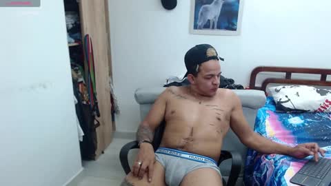 dantebig_22 online show from January 25, 3:52 pm