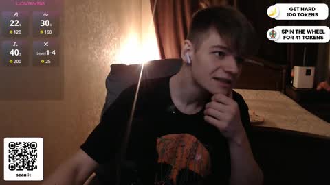 Snapshot of dantebigboi chatting on February 10, 5:52 pm Daniel online show from February 10, 5:52 pm