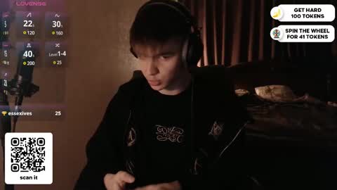 Snapshot of dantebigboi chatting on February 23, 6:45 pm Daniel online show from February 23, 6:45 pm