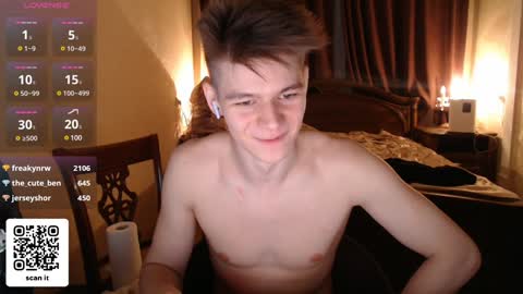 Snapshot of dantebigboi chatting on February 1, 9:19 pm Daniel online show from February 1, 9:19 pm