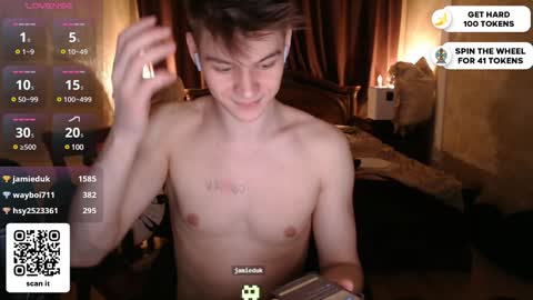 Snapshot of dantebigboi chatting on February 3, 9:07 pm Daniel online show from February 3, 9:07 pm