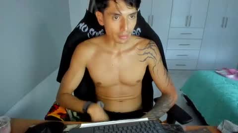 X Dante7373574 online show from July 16, 11:06 pm