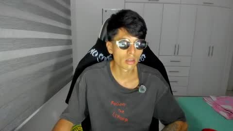 X Dante7373574 online show from July 12, 3:21 am