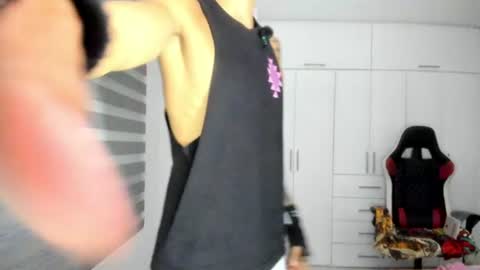 X Dante7373574 online show from June 26, 11:54 pm
