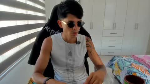 X Dante7373574 online show from July 13, 8:23 pm