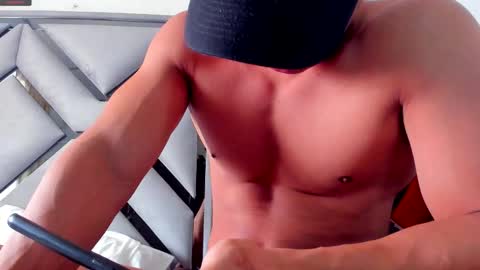 Dante online show from November 24, 5:55 pm