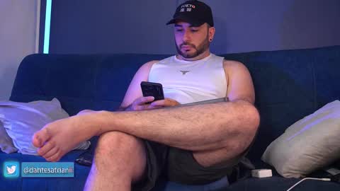 Dante  online show from February 1, 3:25 am