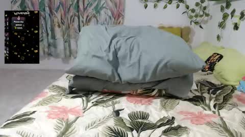 dany_milk online show from February 11, 2:04 am