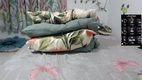 dany_milk online show from November 24, 2:43 am