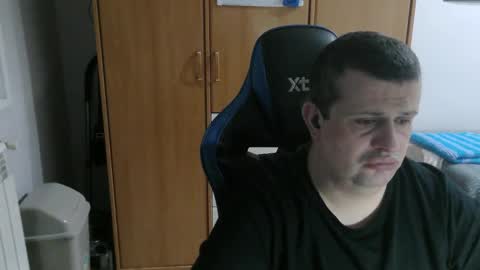 danysanchez1981 online show from February 15, 9:35 pm