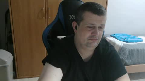 danysanchez1981 online show from March 24, 10:05 pm