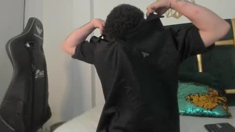 dao_hollow online show from November 20, 9:12 pm