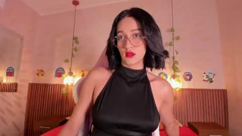 Daphne online show from July 3, 3:11 am
