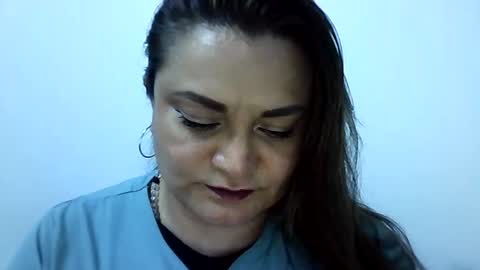 dapnne online show from November 27, 8:27 pm