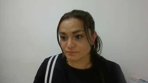 dapnne online show from November 19, 7:34 pm