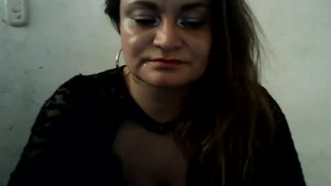 dapnne online show from July 17, 4:42 pm