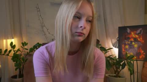 Kami online show from November 3, 3:07 am