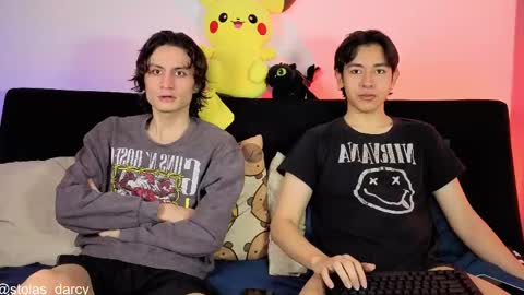 darcy_and_stolas online show from May 18, 11:44 pm