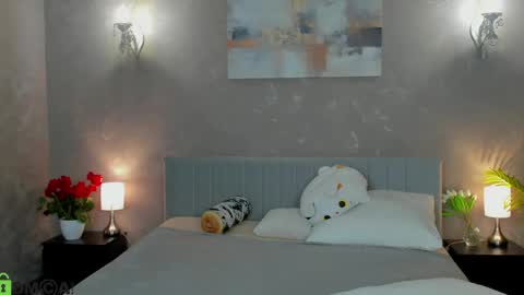 Daria J online show from April 30, 5:40 pm