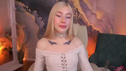 dariadelly online show from June 17, 6:40 am