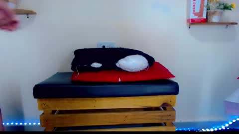 Dary online show from March 7, 12:54 am