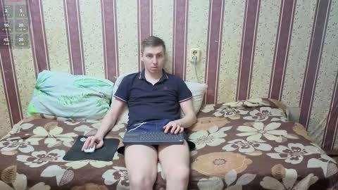 darienlarge online show from February 9, 2:15 am