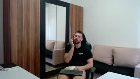 darius_94 online show from June 17, 6:40 am