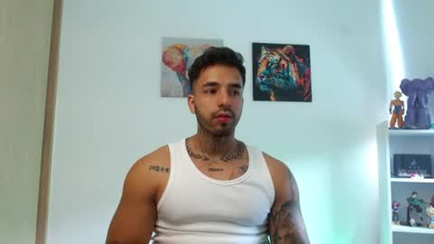 Darius Phoenix  online show from July 15, 5:17 pm
