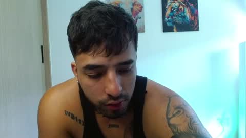 Darius Phoenix  online show from July 28, 4:27 pm