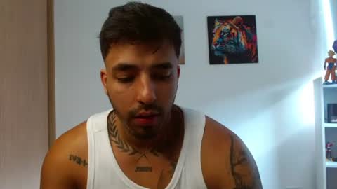 Darius Phoenix  online show from July 26, 9:12 pm