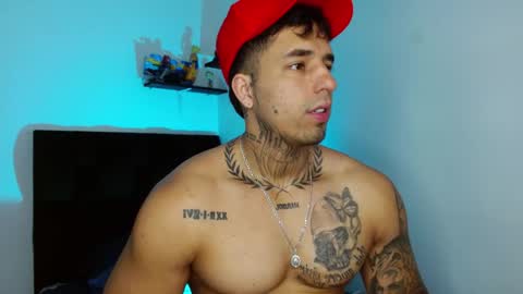 Darius Phoenix  online show from March 9, 6:56 pm