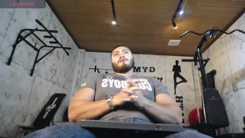 Darius online show from April 30, 11:15 am
