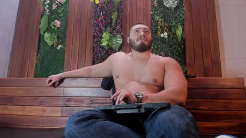 Darius online show from April 24, 12:40 pm