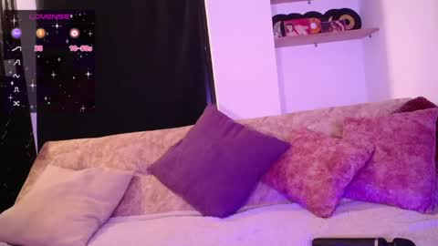 Dark online show from April 27, 9:07 am