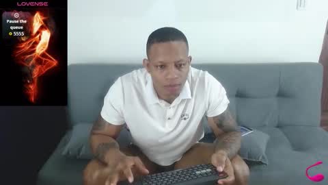 dark_dominion online show from November 1, 4:28 pm