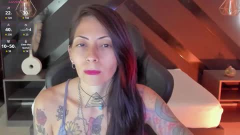 M I K A E L A online show from February 2, 7:10 pm