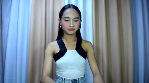 LIANNA online show from May 5, 2:18 am