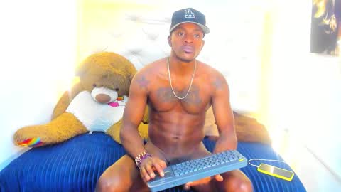 dark_king01 online show from March 4, 7:33 pm