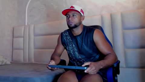 Lenox online show from March 16, 12:31 pm