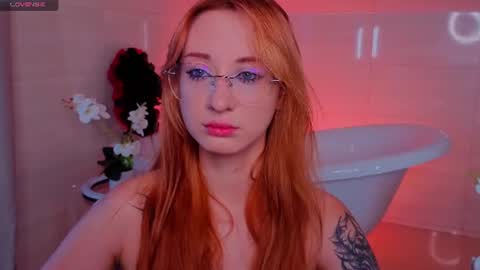 Lola online show from July 3, 2:16 am