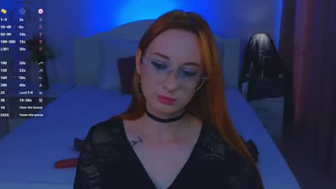 Lola online show from July 4, 2:37 am