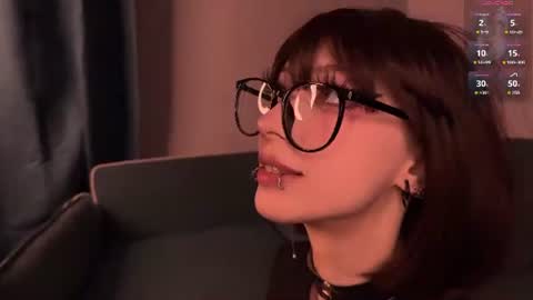 Yuu online show from July 28, 11:59 pm