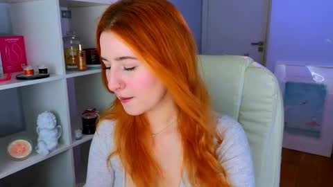 darkmoon____ online show from February 5, 2:20 pm