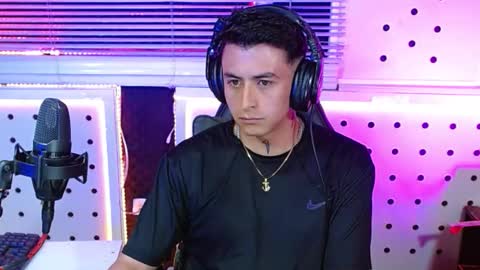 DARKO0717 online show from January 6, 11:53 pm