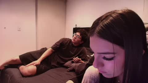 darkpleasuress online show from July 15, 7:57 am