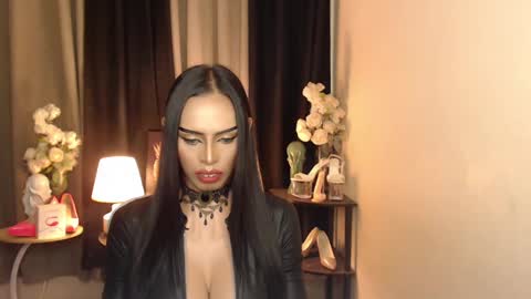 HAPPY BIRTHDAY MISTRESS MADRIANA online show from January 24, 11:15 am