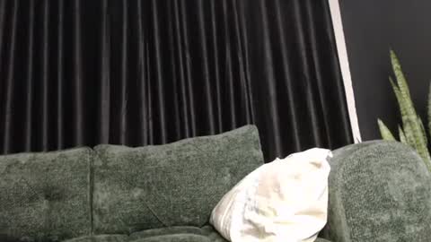 darktanqueen online show from July 1, 3:59 am