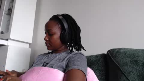 darktanqueen online show from June 29, 6:21 am